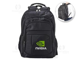Mochila preta de couro para viagem e lazer. Moderna e elegante, possui alça ajustável e bolso com zíper para armazenar seus