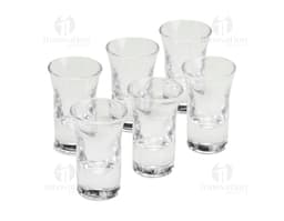 Kit de 6 copos de vidro de 30ml, ideais para preparar e servir drinks e bebidas refrescantes. Os copos são transparentes