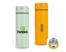 Garrafa térmica de 300ml em plástico amarelo, com tampa transparente e design clean. Ideal para manter bebidas quentes ou