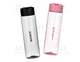 Garrafa plástica amarela de 500ml contendo líquido transparente, objeto de cuidados de higiene e saúde.