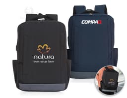 Mochila de Nylon USB de alta qualidade para suas viagens a trabalho ou lazer. Moderna e prática, possui alça ajustável, zíper