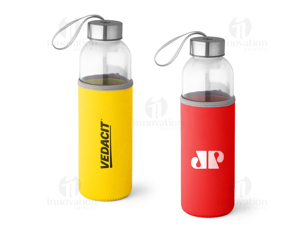 Frascos de vidro para brindes personalizados. Ideais para armazenar líquidos como água, vinho ou vodka. Vidro transparente e