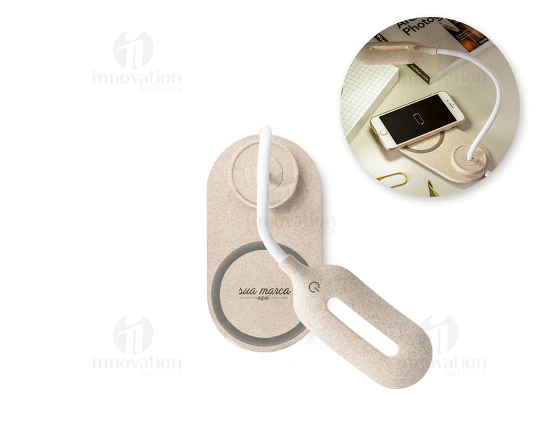 Luminária com carregador - Ideal para iluminar e carregar seus dispositivos com praticidade e estilo. Design moderno, conexão