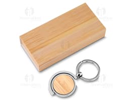 Chaveiro de design moderno e elegante para personalizar suas chaves. Perfeito para adicionar um toque de estilo e praticidade