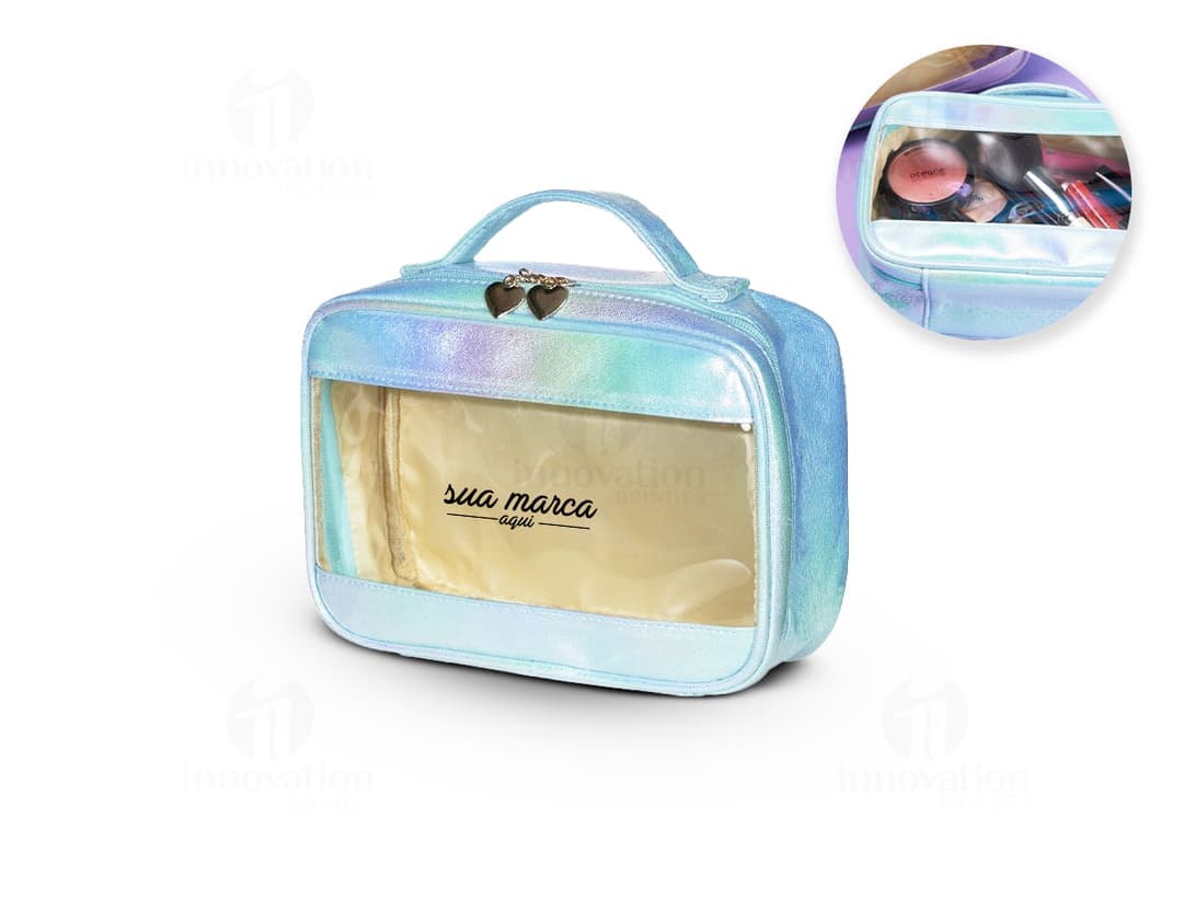 Nécessaire sintética de luxo para viagem, ideal para guardar seus pertences com estilo e praticidade. Perfeita para viagens