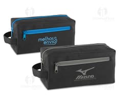 Necessaire 600D com alça lateral frontal em material resistente, preto, moderno e espaçoso para armazenar e transportar