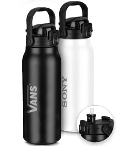 Garrafa térmica inox de 1,5 litros com bico, em metal prateado, com design moderno e seguro, perfeita para armazenar líquidos