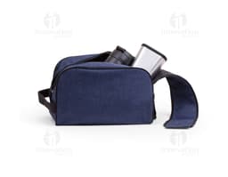 Nécessaire de Poliéster preta com zíper duplo, ideal para armazenar objetos e acessórios de moda. O design moderno e elegante