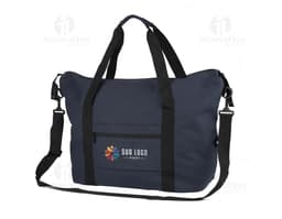 Mala esportiva em couro preto com alça de mão e alça de ombro, possui zíper, fivela e bolso externo. Elegante e moderna