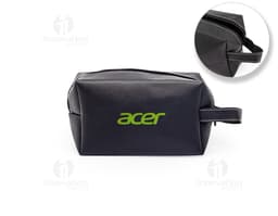 Bolsa de couro sintético preta para guardar objetos pessoais, como carteira, dinheiro, chave, celular, entre outros. Possui