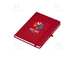 Caderneta em linho com porta caneta, em cores neutras, com capa protetora, folhas em branco e fecho de elástico. Ideal para