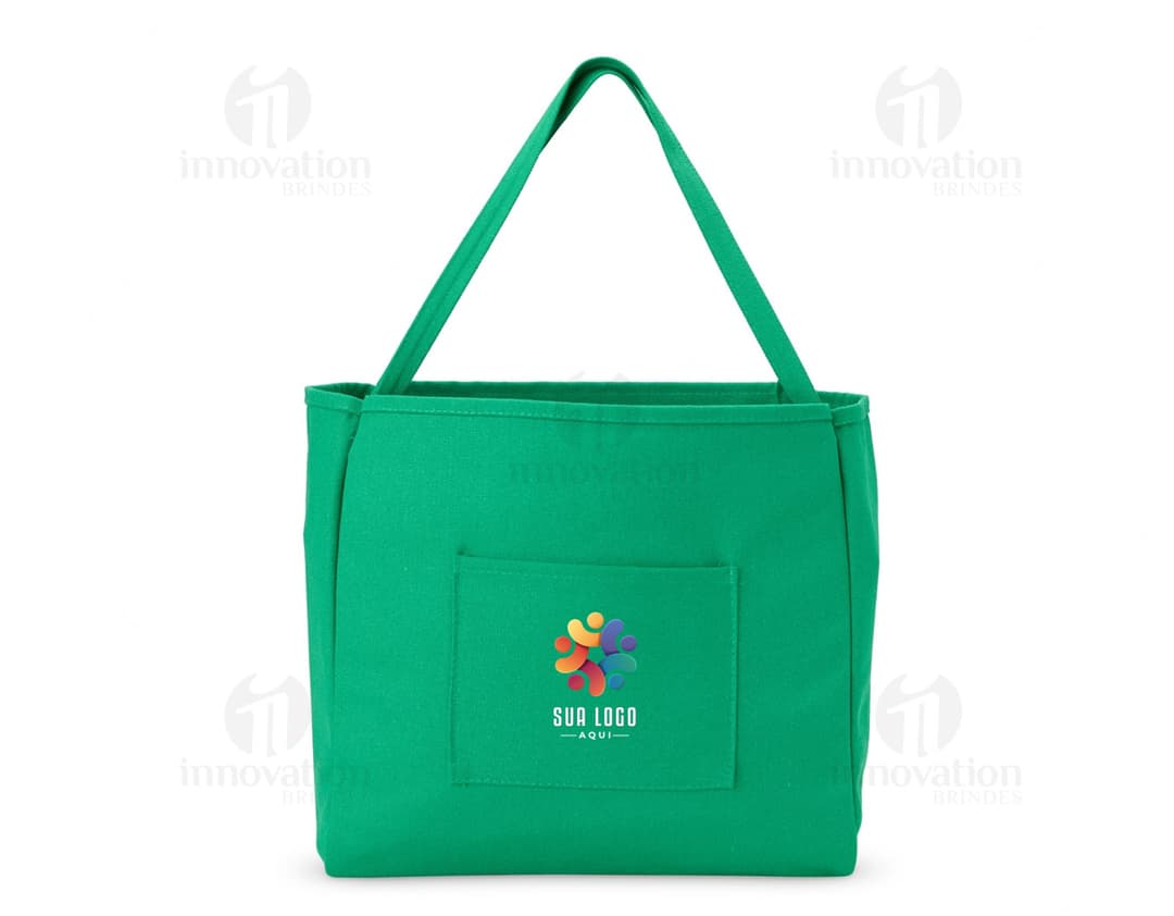 Bolsa de Lona quadriculada nas cores verde e branca, com alça de ombro e fecho de zíper na parte superior.