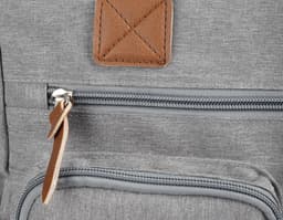 Bolsa multifuncional preta de couro, estilo moderno e elegante, com alça de mão e alça de ombro ajustável. Possui zíper