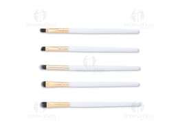 Kit pincel com 5 peças em um fundo branco.