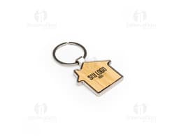 Chaveiro de metal em formato de bambu, com detalhes em dourado e prateado. Ótima opção de presente, com design elegante e