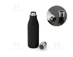 Garrafa em aço inox contendo bebida alcoólica, com tampa de cortiça. A garrafa está vazia e possui rótulo em branco. Está em
