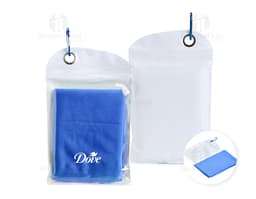 Toalha ElastFit em cor branca, com elástico nas extremidades para melhor fixação.