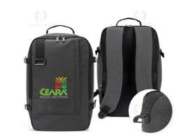 CIES Mochila desenvolvida para cumprir as dimensões exigidas pelas companhias aéreas em poliéster reciclado 600D de alta
