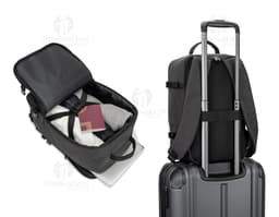 CIES Mochila desenvolvida para cumprir as dimensões exigidas pelas companhias aéreas em poliéster reciclado 600D de alta