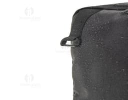 CIES Mochila desenvolvida para cumprir as dimensões exigidas pelas companhias aéreas em poliéster reciclado 600D de alta