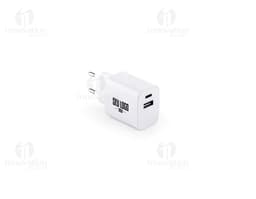 WEGENER Adaptador de corrente com porta USBA 18W e USBC 20W em ABS 100 reciclado