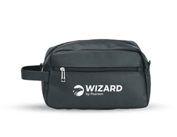 Nécessaire de couro sintético preto com zíper, ideal para guardar dinheiro, cartões, documentos e outros objetos pessoais.