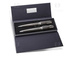 Kit de caneta e lapiseira moderno e portátil, perfeito para escritórios e negócios. Feito em couro de alta qualidade, ideal