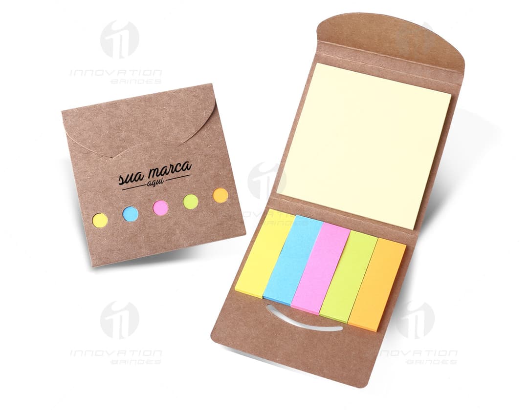 Mini bloco de anotações ecológico perfeito para manter suas ideias organizadas. Feito em papel reciclado, este bloco é