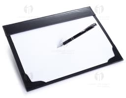 Risque Rabisque de couro perfeito para o seu escritório. Design moderno e elegante para te acompanhar no dia a dia. Ideal