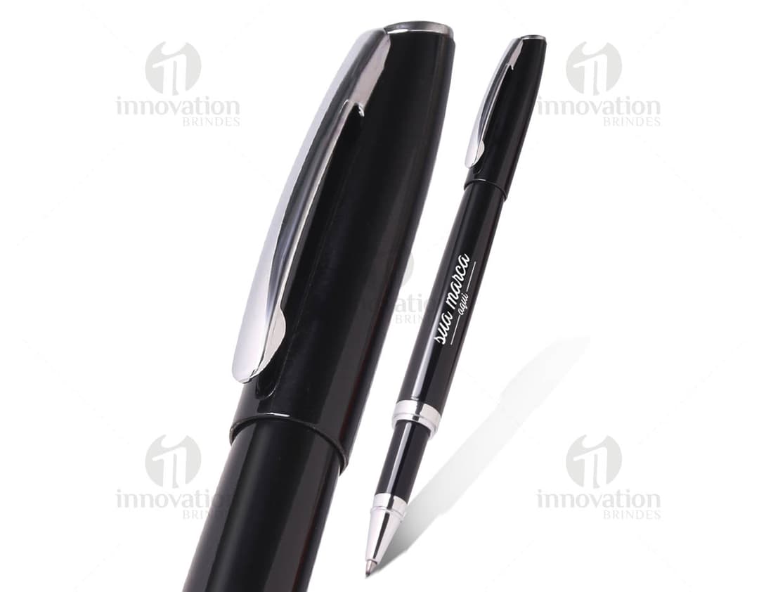 Caneta de metal sofisticada para escrita profissional. Ideal para escritórios, negócios e estudos. Durável e elegante