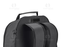 Mochila preta de couro elegante para viagens de negócios e moda. Equipamento moderno, ideal para armazenamento e estilo.