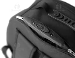 Mochila de Couro Suave para Viagem e Negócios. Modelo moderno e elegante, ideal para armazenar seus pertences com estilo.