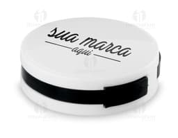 Hub com USB - 04: Conecte-se com praticidade e estilo! Este hub compacto e elegante é o acessório perfeito para manter seus