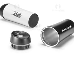Copie para viagem em aço inoxidável de 470ml, ideal para manter suas bebidas sempre na temperatura certa. Prático, elegante e