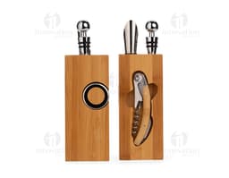 Kit Vinho 6 Peças: um conjunto de equipamentos de metal e madeira, incluindo um saca-rolhas, um cortador de lacre, um