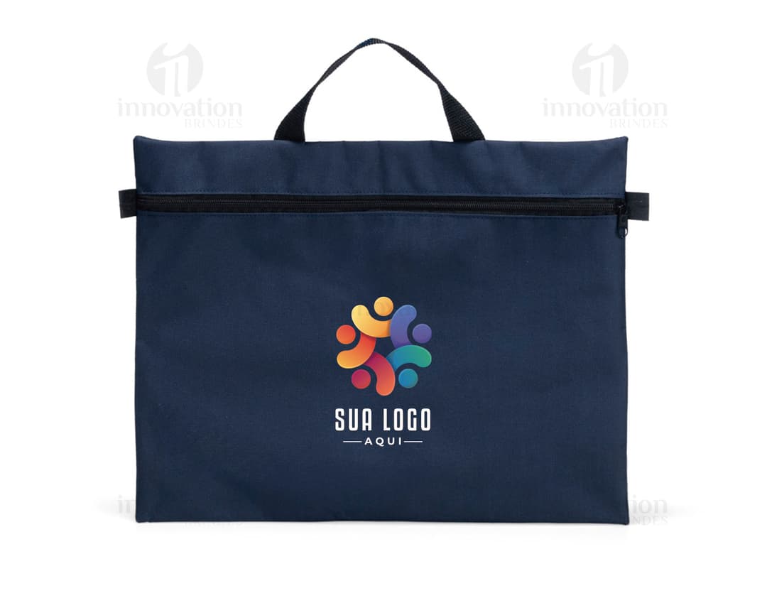 Pasta de congresso de poliéster preta com alça de couro, zíper, compartimento único e design elegante. Ideal para armazenar