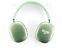 Fone de ouvido Bluetooth com design moderno, em metal e plástico preto. Equipamento de tecnologia avançada para ouvir música