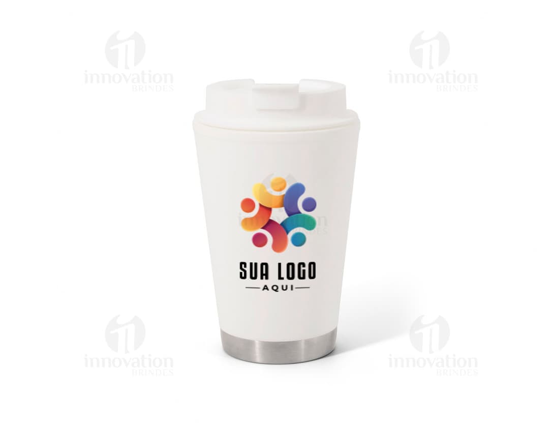 Container de viagem em PP preto, 3D, feito de metal, com tampa e design de cilindro. O copo tem capacidade para bebidas