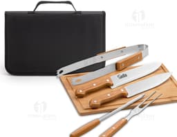 Kit Churrasco - Conjunto de facas de aço inoxidável com cabo de madeira e equipamentos cromados. Perfeito para um churrasco