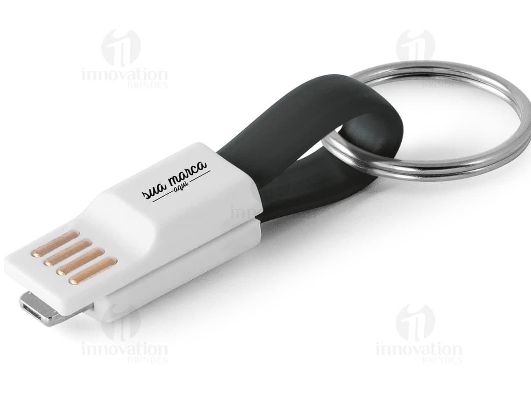 Cabo USB de alta qualidade em aço inoxidável para garantir conexões seguras e eficientes. Com tecnologia de ponta e design