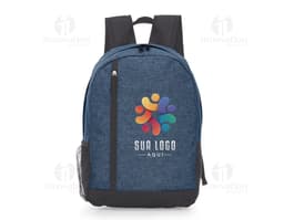 Mochila de couro marrom para viagem e negócios. Design moderno, resistente e espaçoso para armazenar seus pertences com