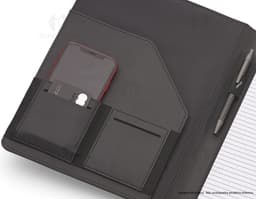 Pasta Executiva de Couro para armazenar seus documentos e equipamentos de negócios com estilo. Ideal para reuniões e viagens