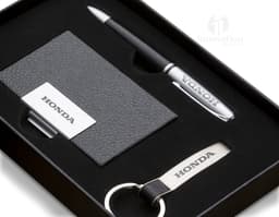 Kit executivo de 3 peças perfeito para o seu escritório! Contém itens de alta tecnologia e qualidade, ideais para o dia a dia