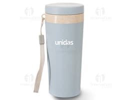 Copo térmico de 350ml em fibra de bambu, ideal para manter suas bebidas quentes ou geladas por mais tempo. Feito com material