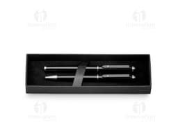 Conjunto de Canetas Metal: Ideal para escrita no escritório, escola ou em casa. Design elegante em metal prateado e preto