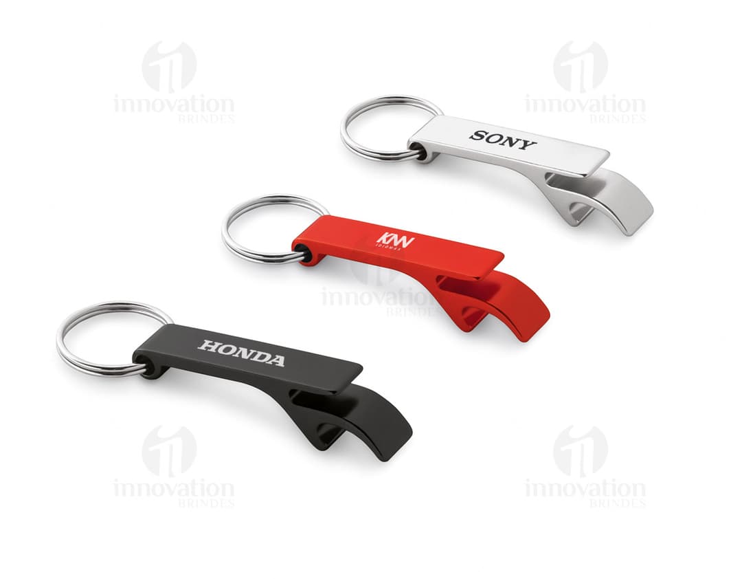 Chaveiro de metal abridor: prático e durável para quem busca qualidade e estilo. Ideal para quem adora brindes úteis e