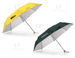 Guarda-chuva dobrável: Proteção e estilo em um único objeto. Seja para se proteger da chuva ou do sol, este guarda-chuva é a