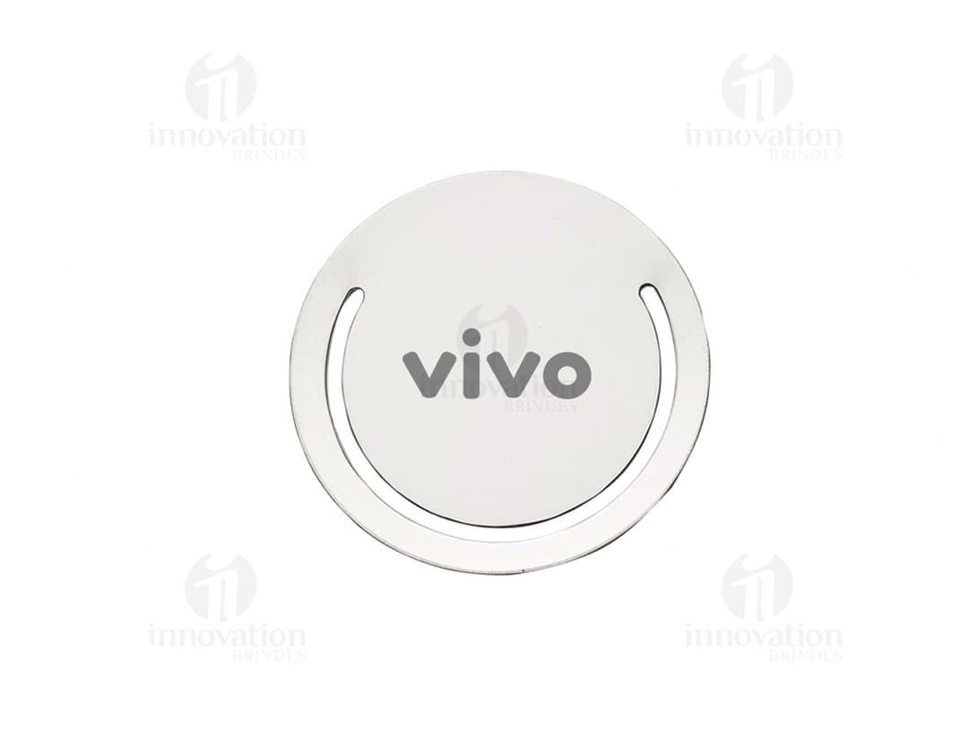 Marcador de Página - Design metálico e formato redondo, o marcador de página é o brinde ideal para destacar suas anotações.