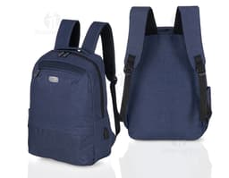 Mochila para notebook de couro preto, ideal para o profissional moderno que busca praticidade e elegância. Com compartimentos