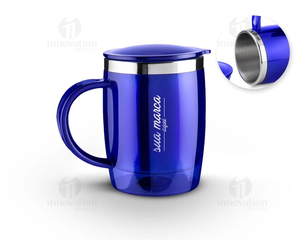 Caneca 400ml vazia e brilhante, perfeita para sua bebida favorita. Feita de plástico resistente, ideal para chá e café. Ótima